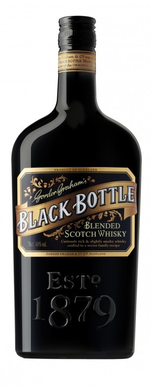 젊은 블렌디드 스카치 위스키 ‘블랙바틀’ 국내 출시_이미지.jpg