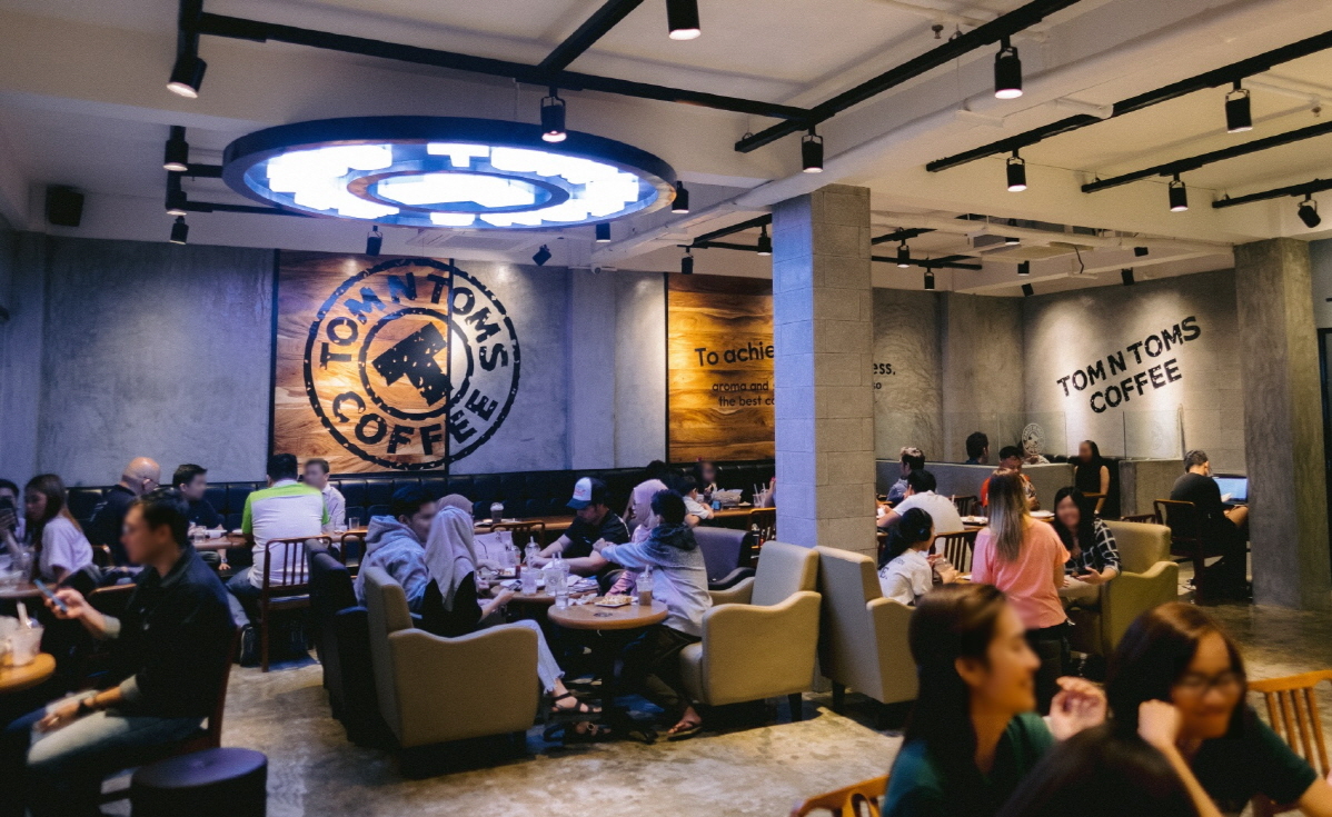 [사진] 탐앤탐스 필리핀 10호점 ‘잠보앙가(TOM N TOMS Zamboanga)’ 오픈.jpg