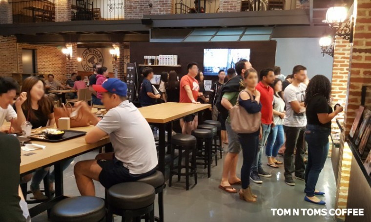 [사진] 탐앤탐스 미국 텍사스주 댈러스점.jpg