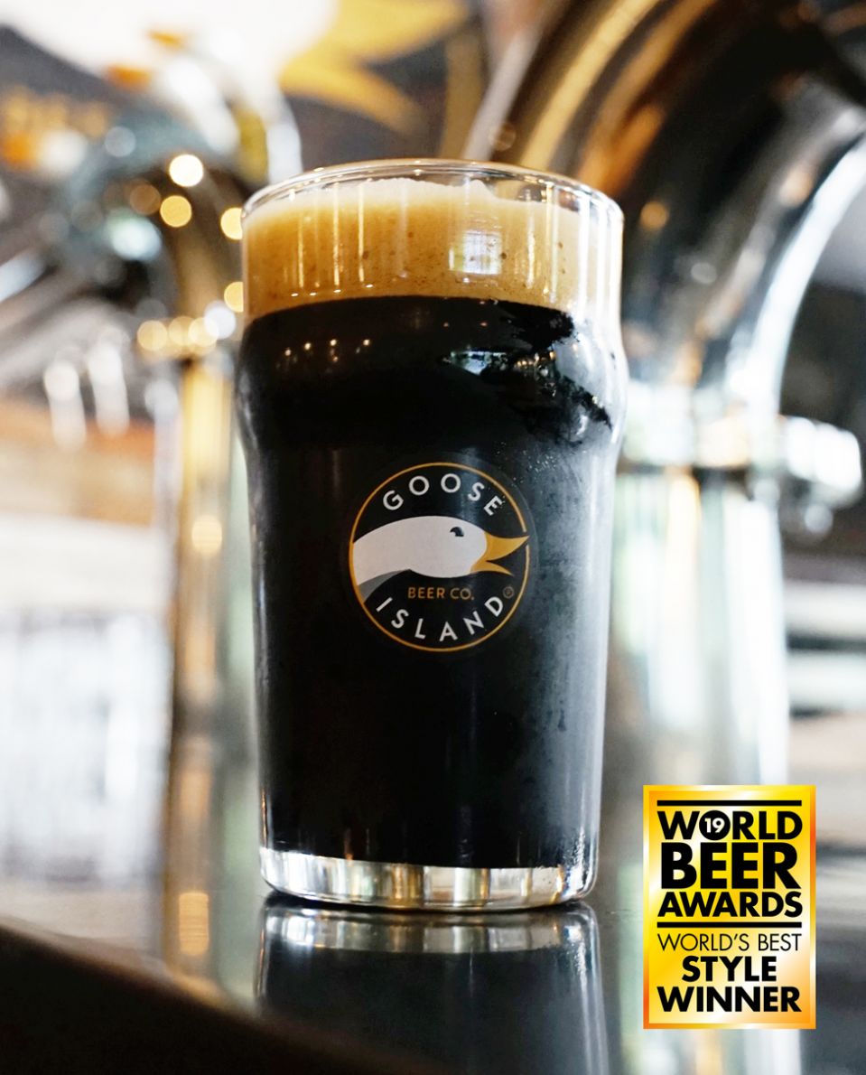 [사진자료] ‘월드 비어 어워드 2019’에서 수상한 구스아일랜드 ’디저트 스타우트’.jpg