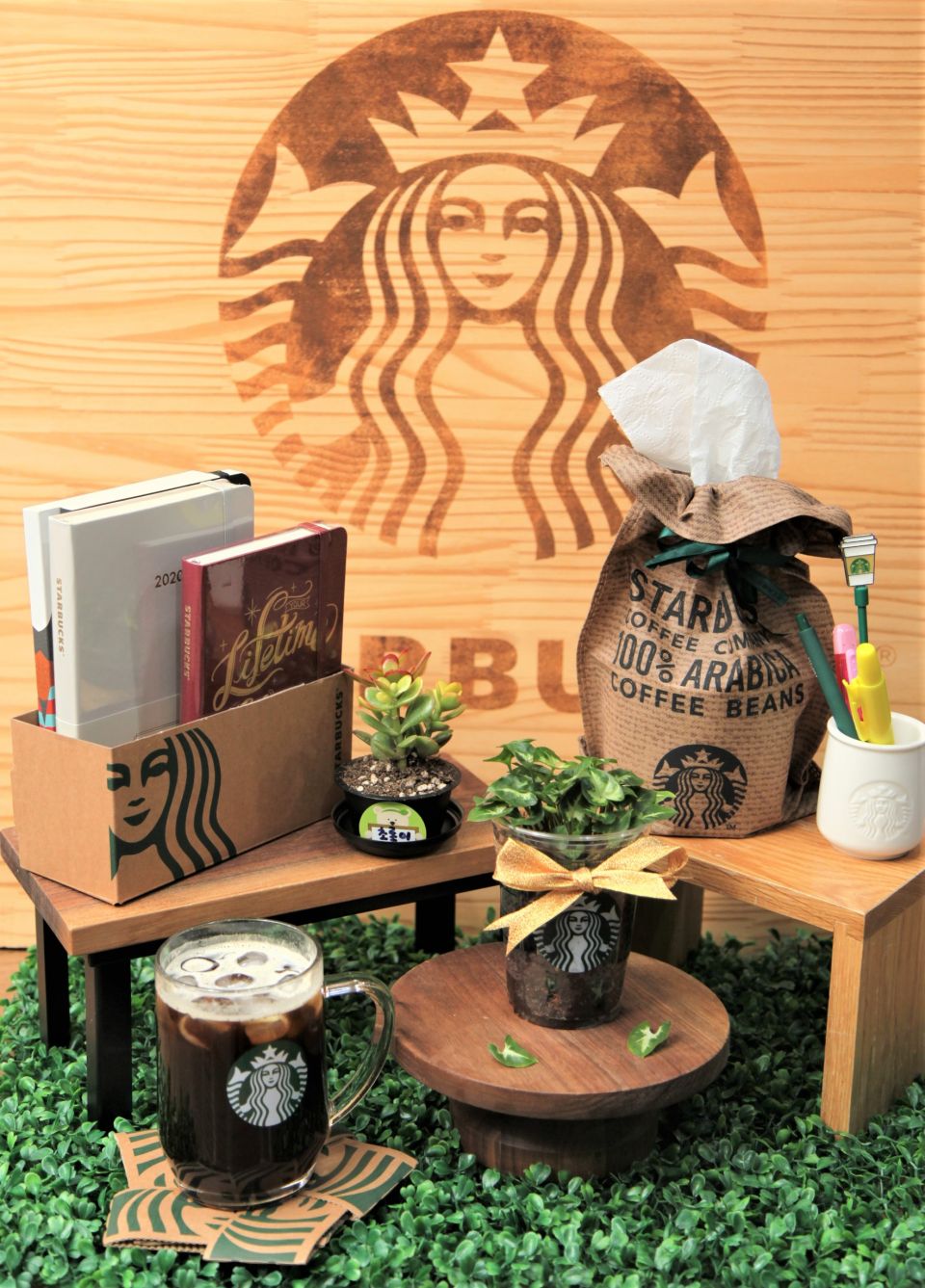 [20200428] 스타벅스 사진자료1_스타벅스, 고객이 직접 새활용하는 '그린홈 만들기 프로젝트' 전개.jpg