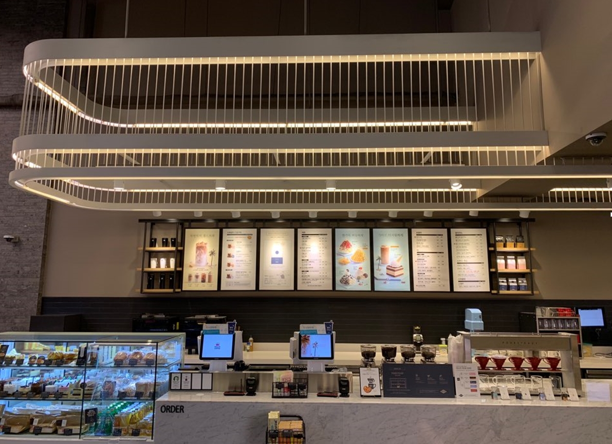 [이미지] 할리스커피 커피클럽 강남역점 리뉴얼 이미지_1.jpg