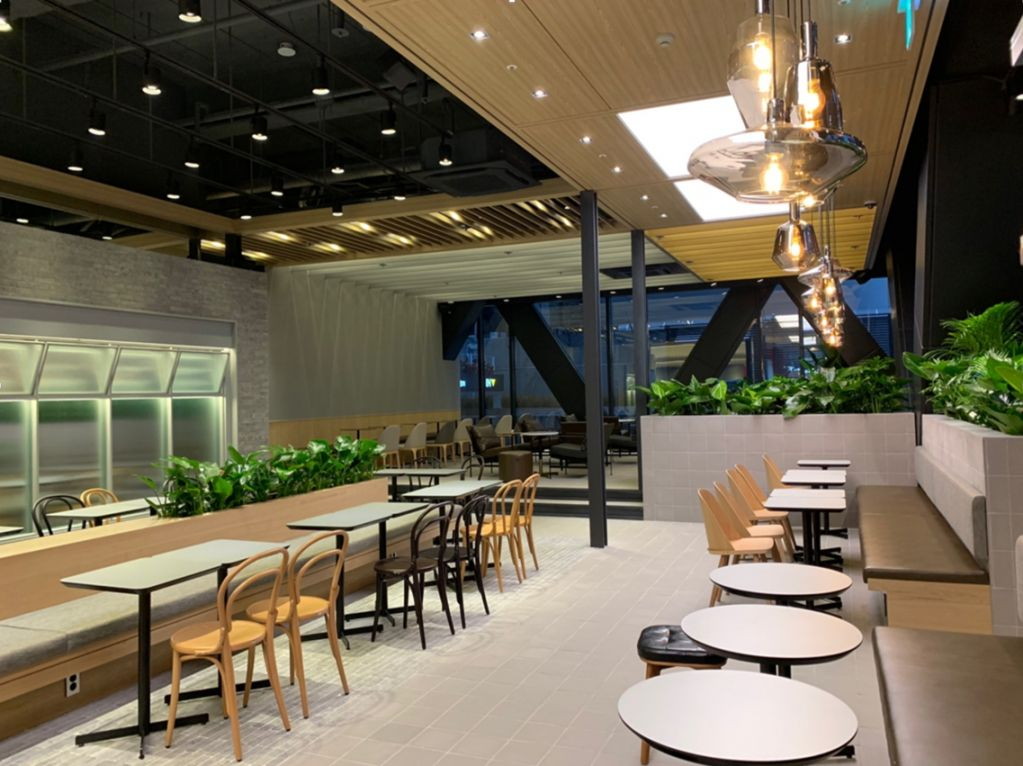 [할리스커피] 선릉역점 매장 내부 이미지_1.jpg