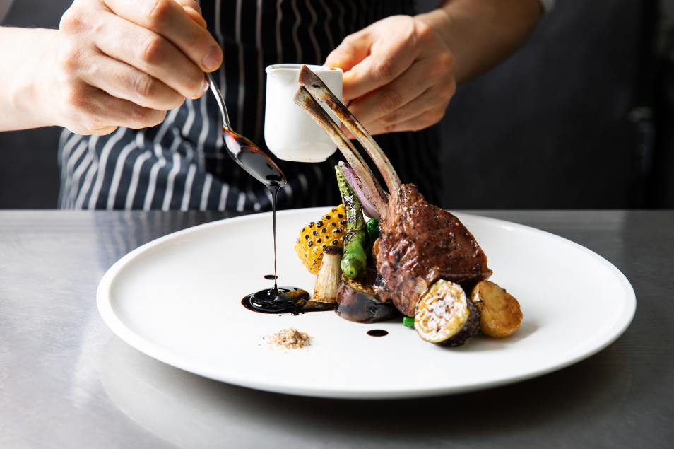 <![CDATA[[]]><![CDATA[이비스 앰배서더 서울 명동]]><![CDATA[] ]]><![CDATA[가을엔 이비스 명동으로 미식 여행 떠나보자]]><![CDATA[.]]><![CDATA[png]]>