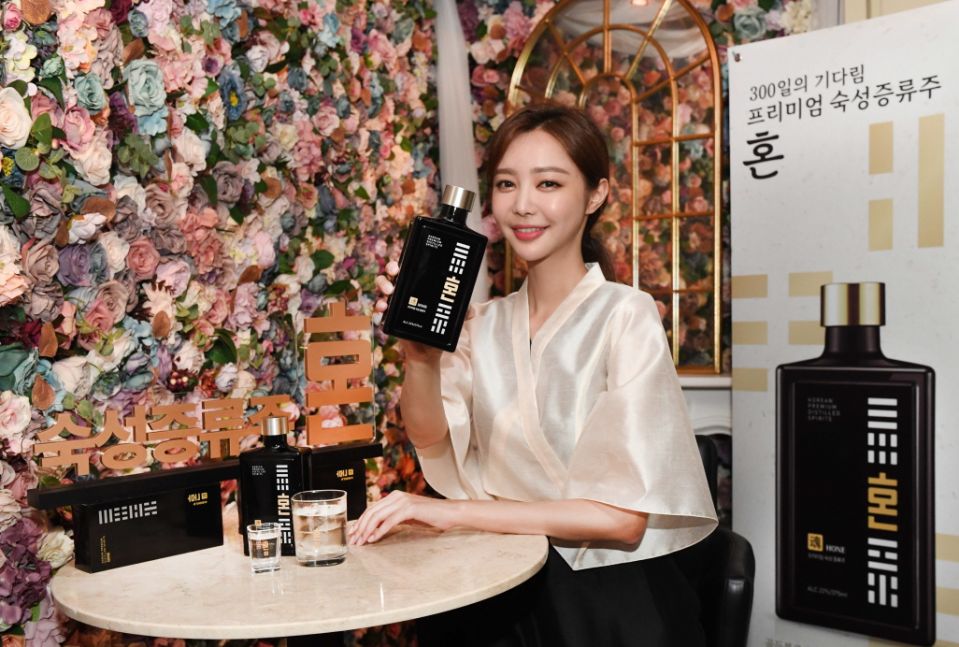 [사진1] 숙성 증류주 ‘혼’(0).jpg