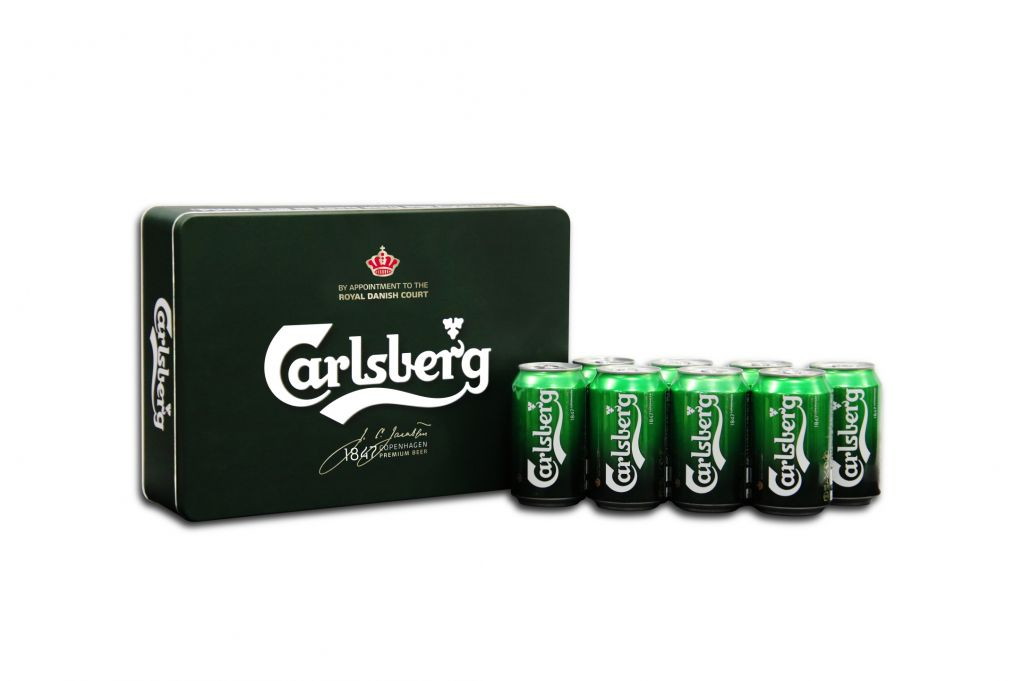 ㈜골든블루, ‘칼스버그(Carlsberg)’ 틴케이스 패키지 출시 - [사진2] 칼스버그 틴케이스 330ml 8캔(1).jpg