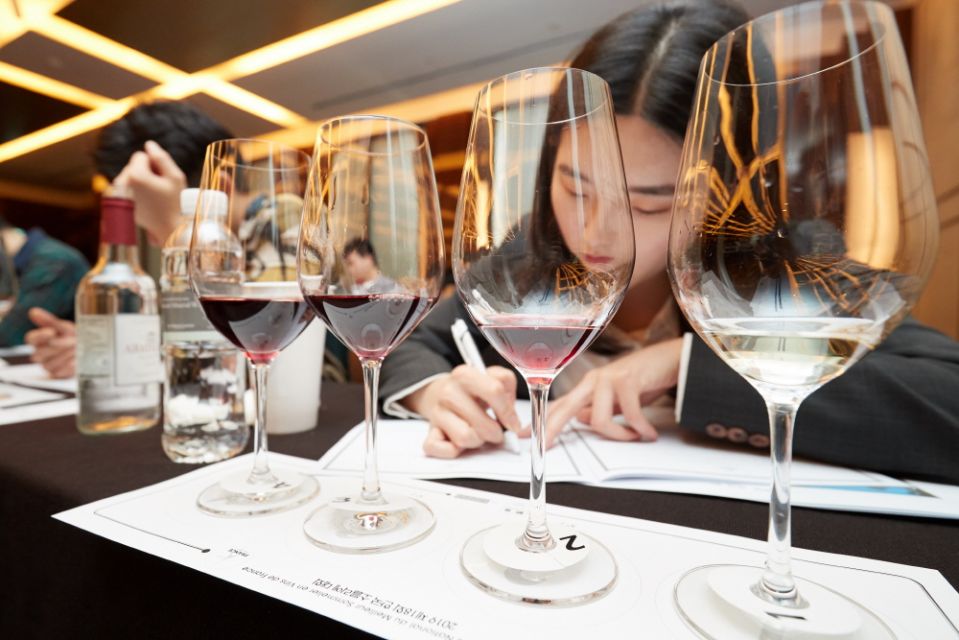 2019년 제18회 한국 소믈리에대회 예선-2.jpg