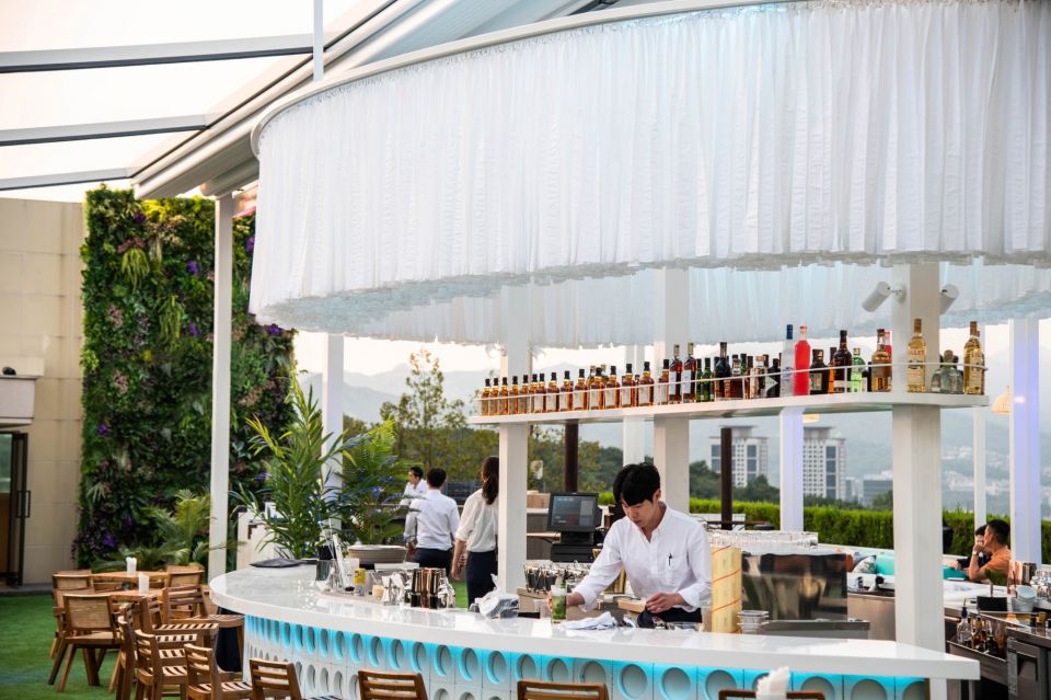 반얀트리 서울_'페스타 루프탑 바' 개장(1).jpg