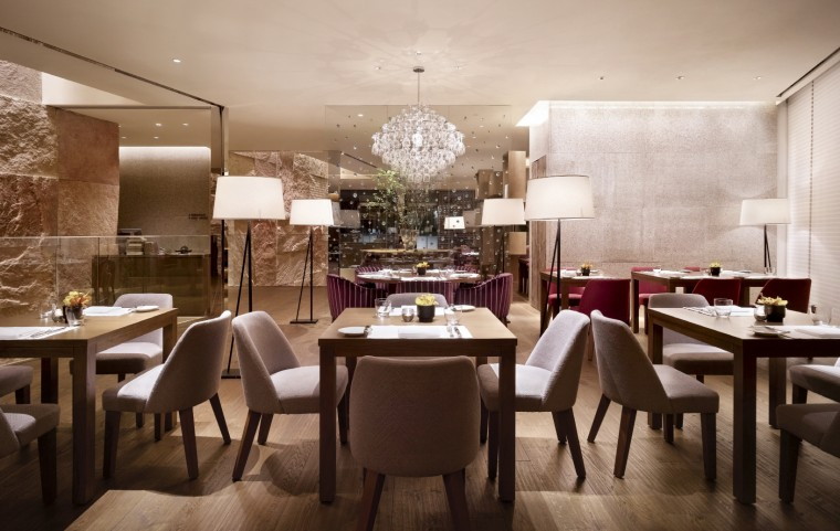 1MB_Park Hyatt Busan_Living Room.jpg