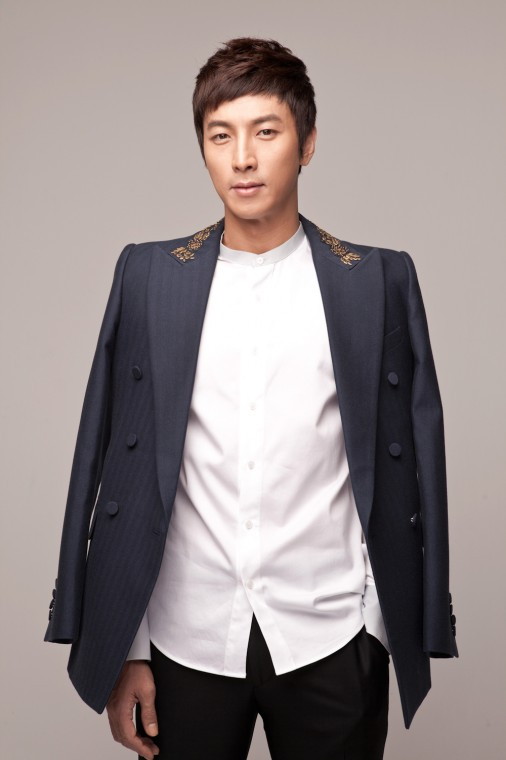 [보도자료] 박건형·수빈, 2018 대한민국 우리술 대축제 홍보대사 위촉_박건형1.jpg