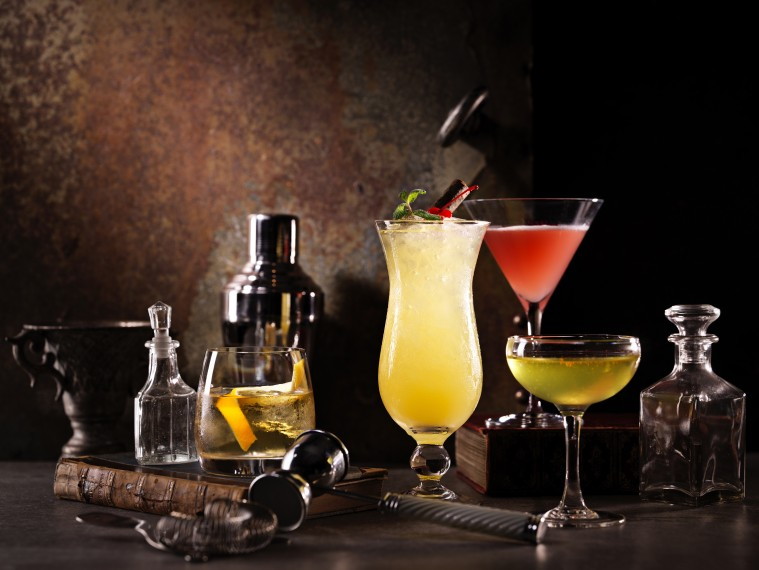 인터컨티넨탈_해외 믹솔로지스트 초청 칵테일.jpg