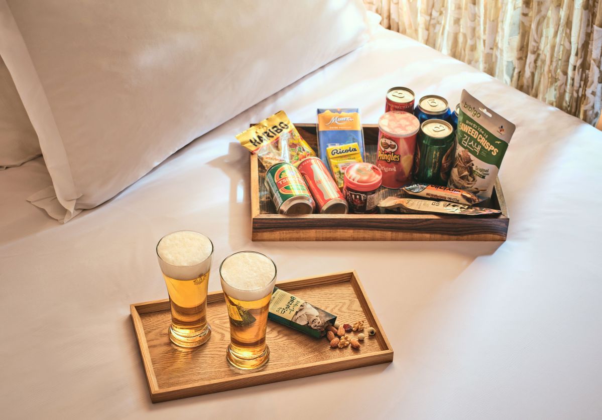 임피리얼 팰리스 서울_미니바를 부탁해 패키지관련 사진.jpg