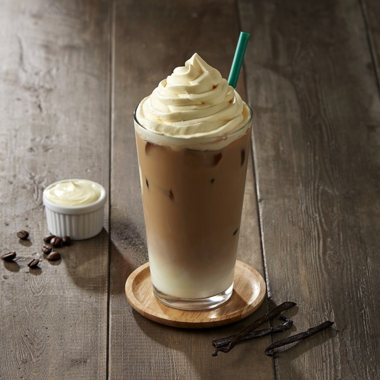 20170323 스타벅스 슈 크림 라떼 2.jpg