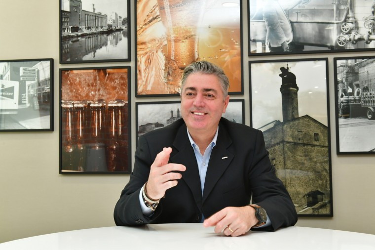 [이미지]오비맥주 브루노 코센티노 신임사장, “고동우로 불러주세요”.jpg