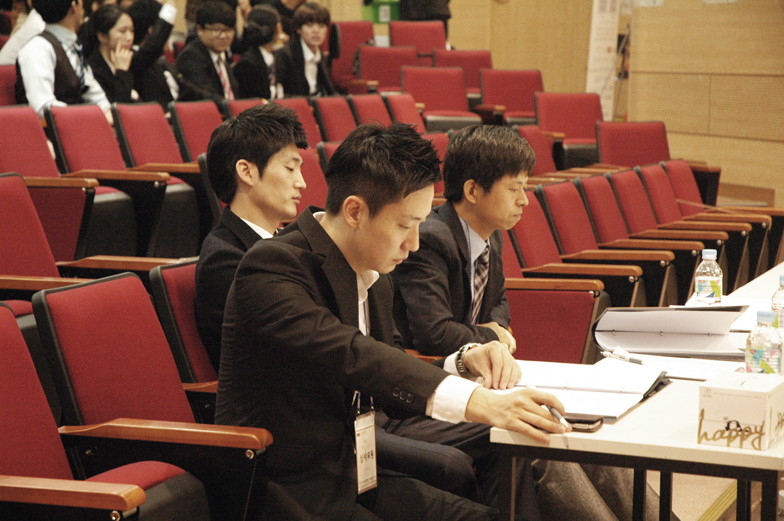 제 9회 코리안컵 칵테일대회 진행사진 - 심사위원1.jpg