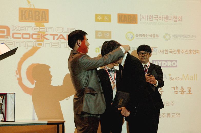 제 9회 코리안컵 칵테일대회 진행사진 - 수상식1.jpg